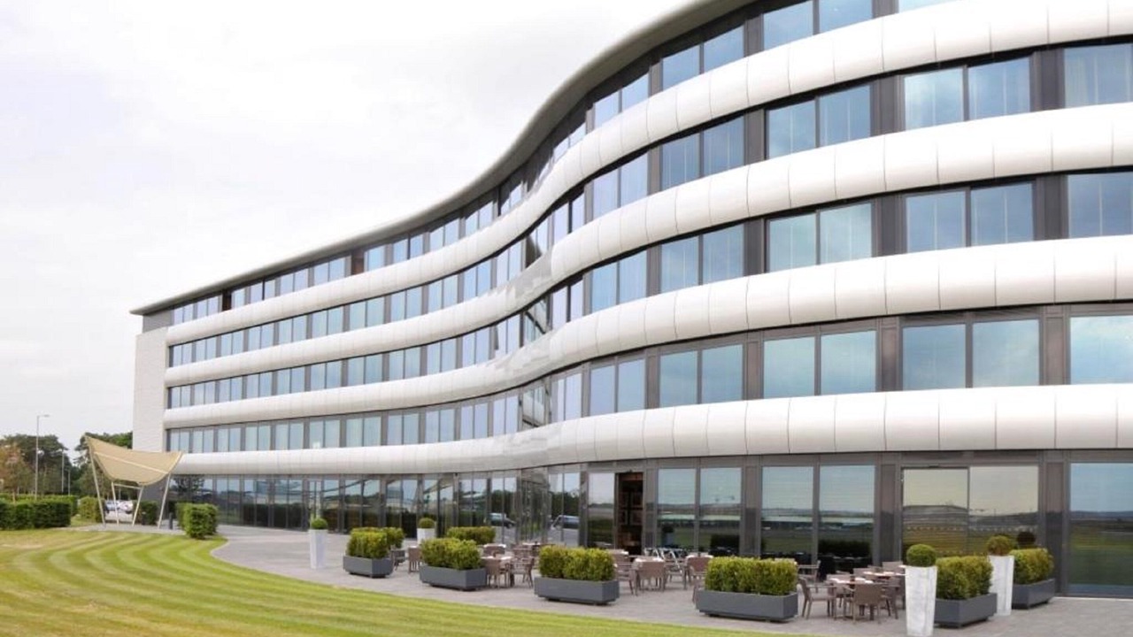 Photo of Patio Balcony in Rushmoor District