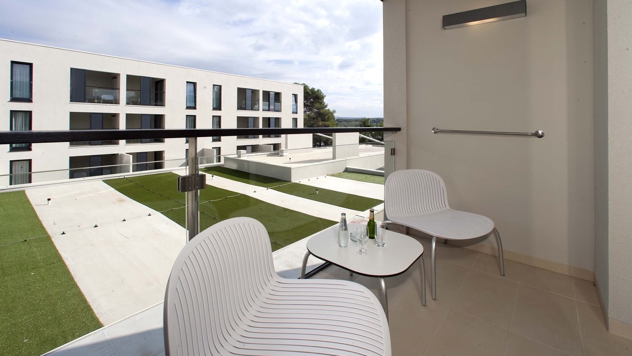 Photo of Patio Balcony in Zelena