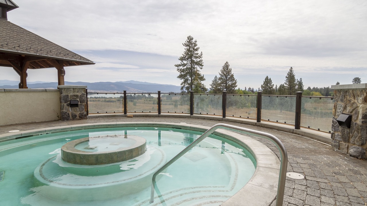 Photo of Outdoor in Tamarack