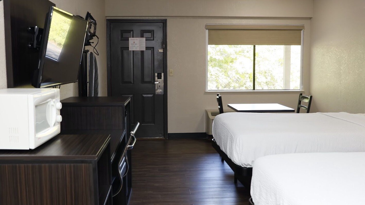 Photo of Bedroom in Hillsboro