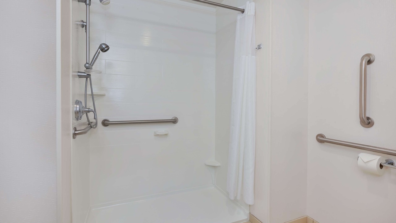 Photo of Bathroom in Flint