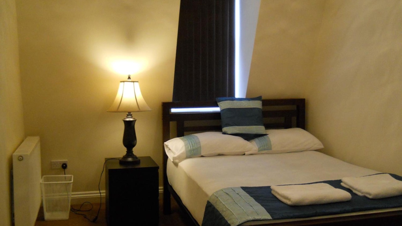 Photo of Bedroom in Bromley North