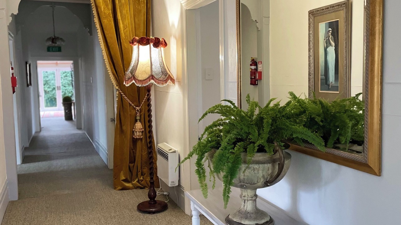 Photo of Others in Mount Eden