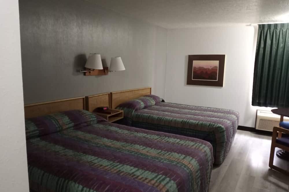 Photo of Bedroom in Green River
