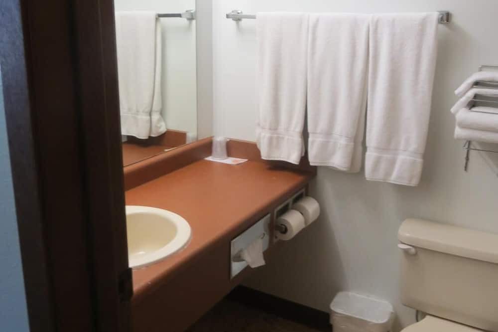Photo of Bathroom in Green River