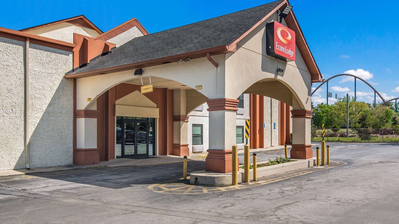 Photo of Buildings in Austell