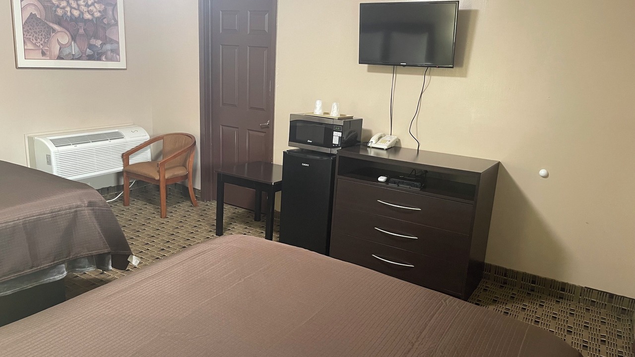 Photo of Bedroom in Edgewood