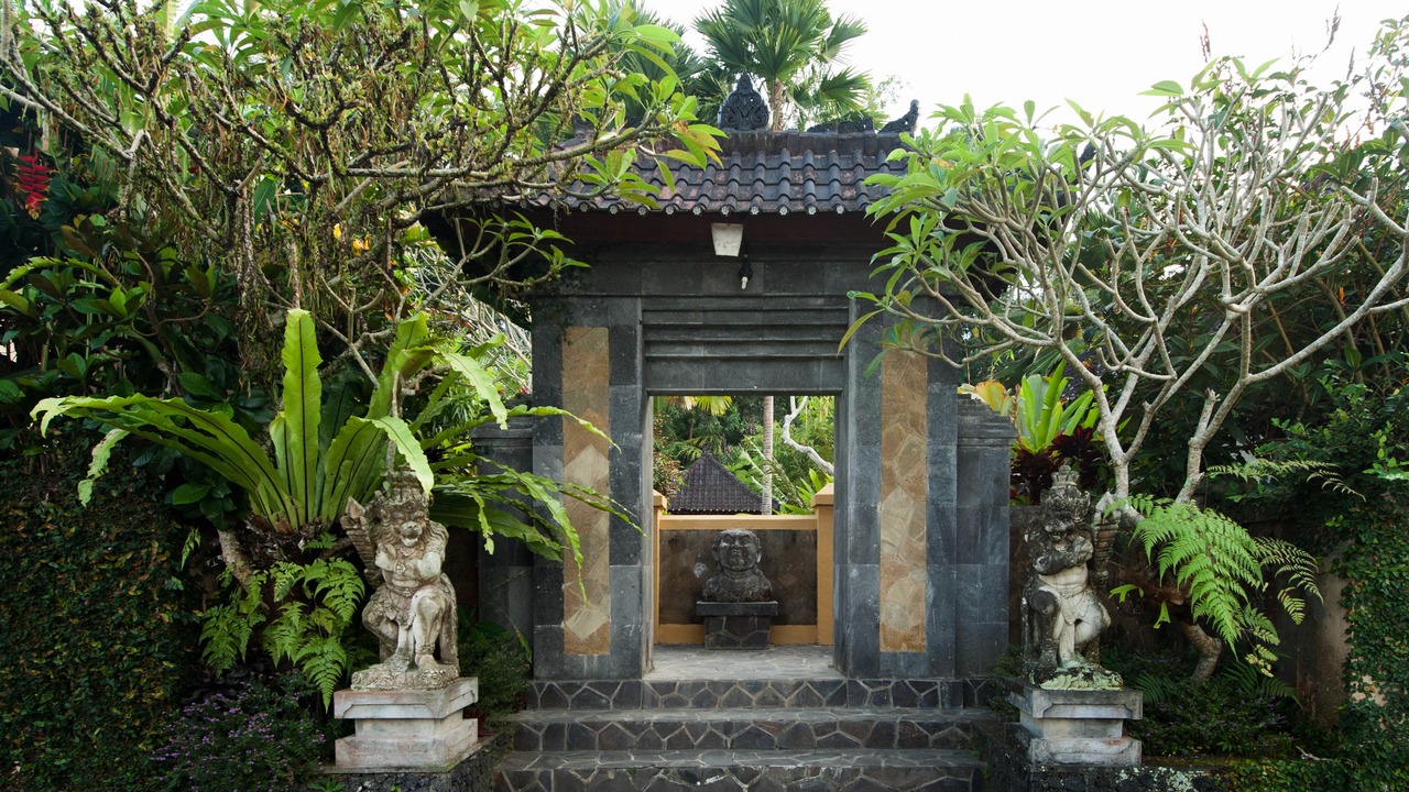 Photo of Outdoor in Kedewatan