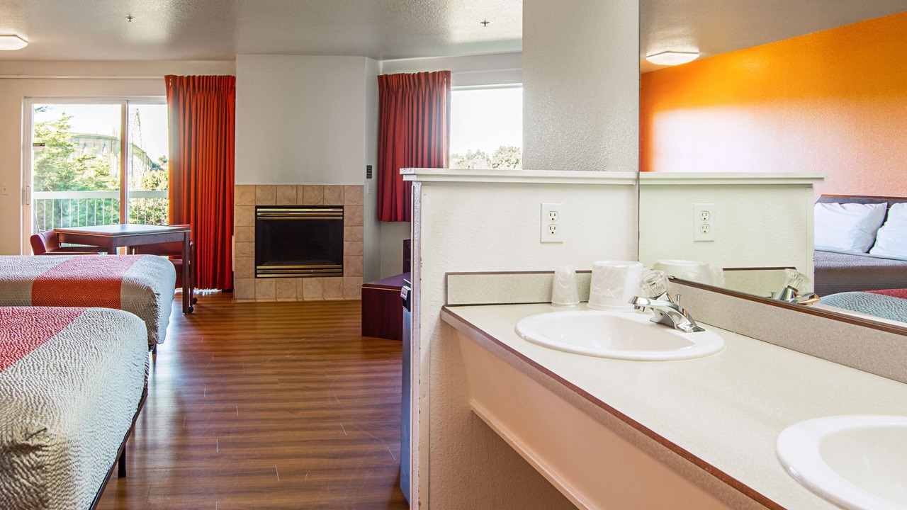 Photo of Others in Newport