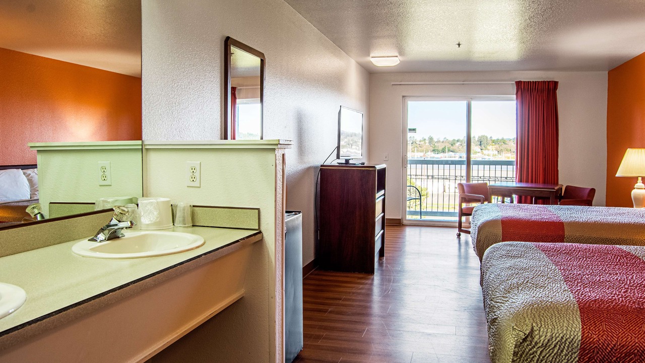 Photo of Others in Newport