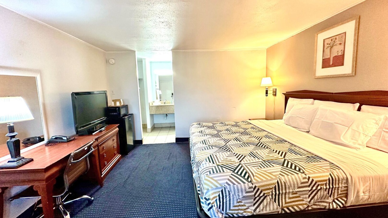 Photo of Others in Cove - East Side - Shippan