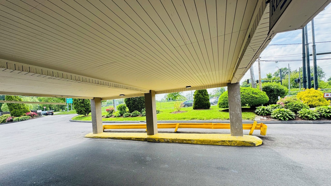 Photo of Outdoor in Cove - East Side - Shippan