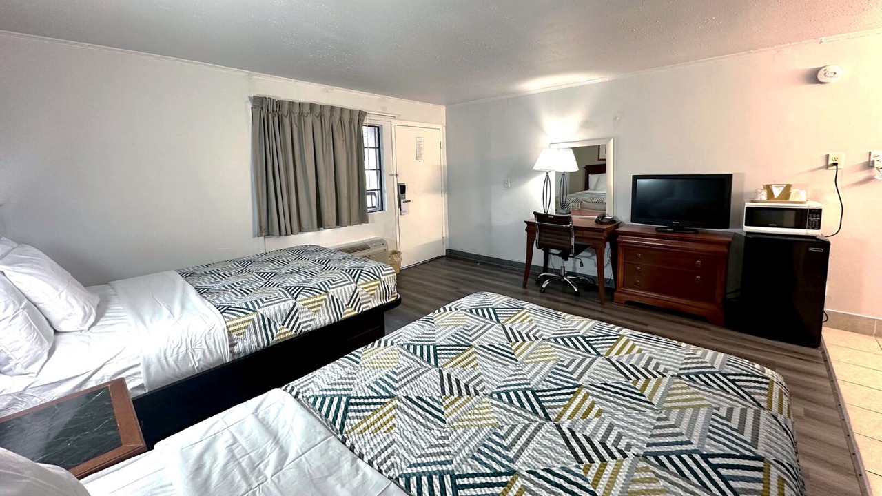 Photo of Others in Cove - East Side - Shippan