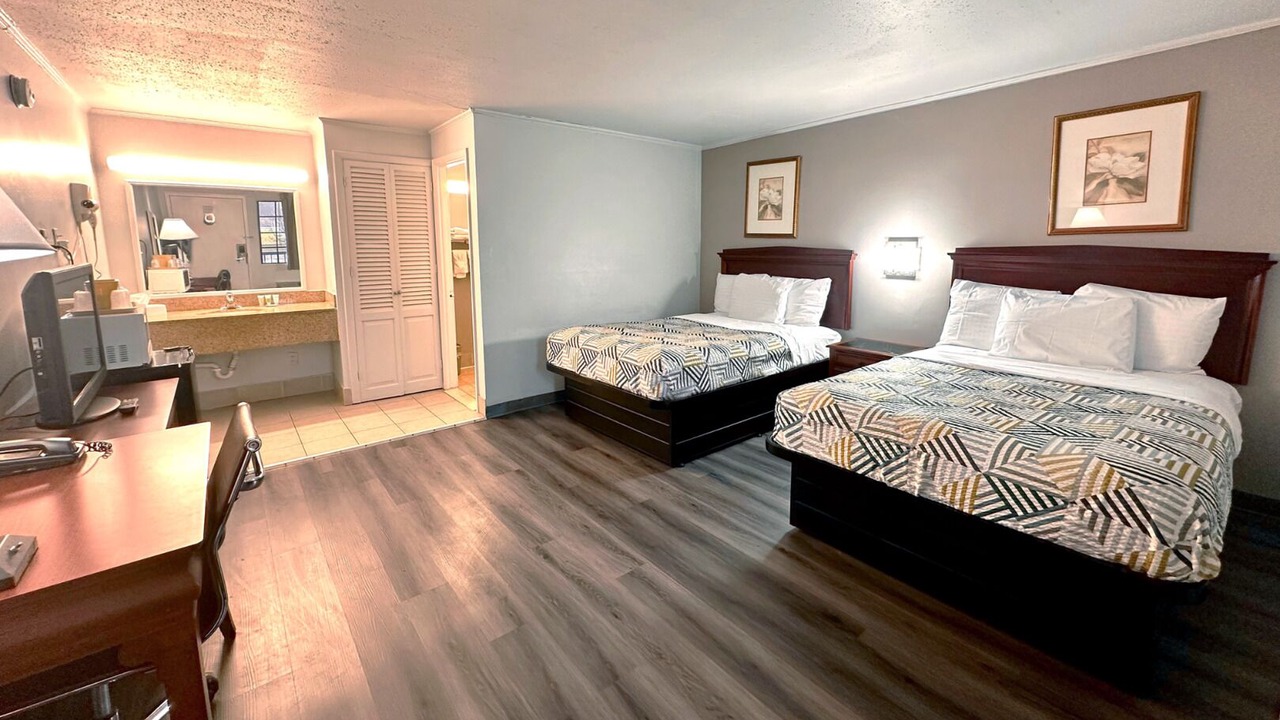 Photo of Others in Cove - East Side - Shippan