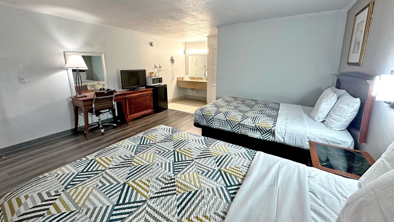 Photo of Others in Cove - East Side - Shippan