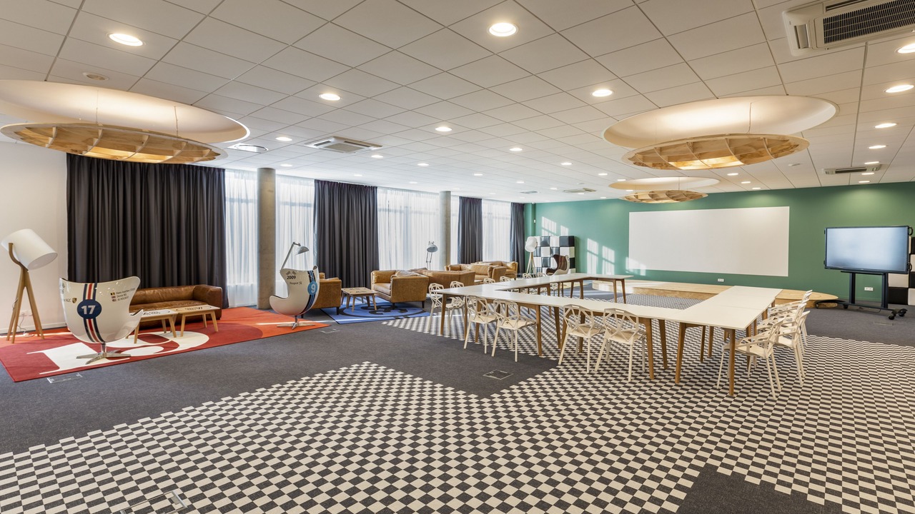 Photo of Others in Mulsanne