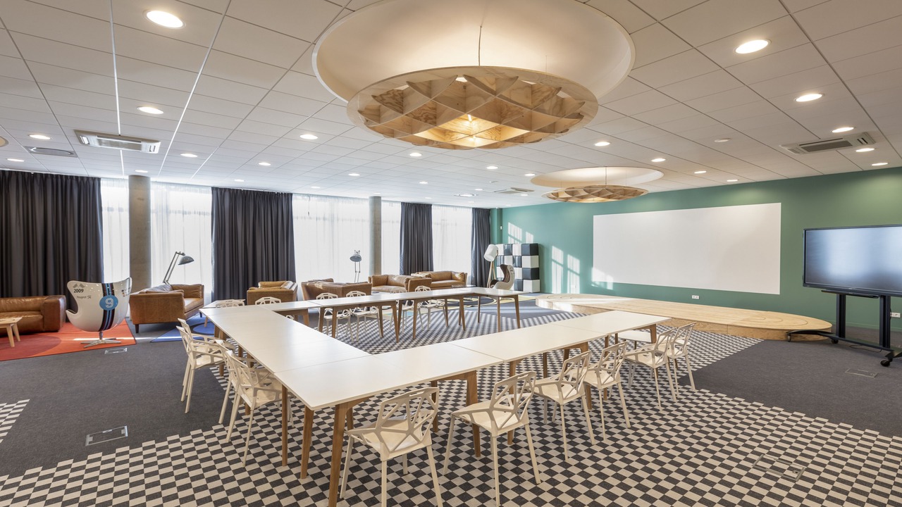 Photo of Others in Mulsanne