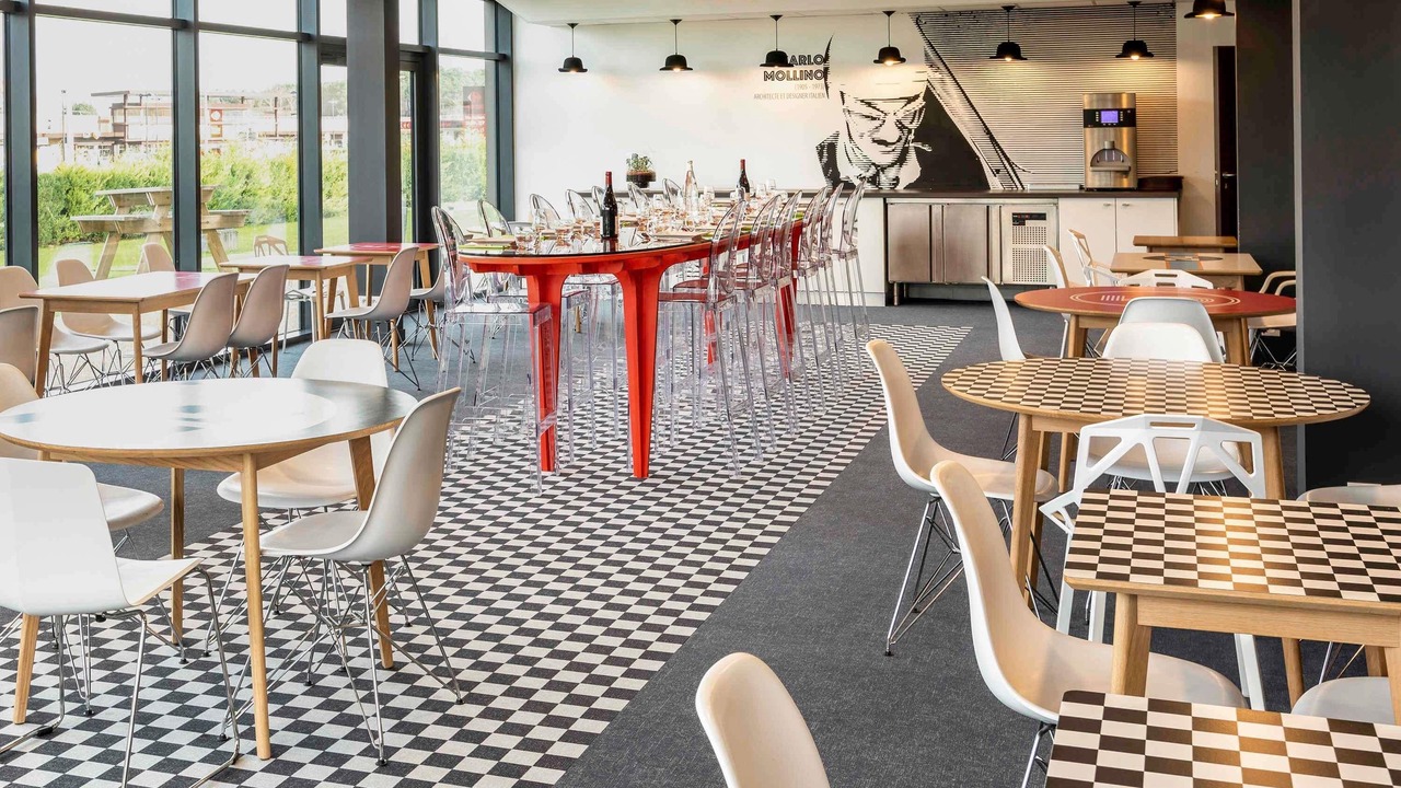 Photo of Others in Mulsanne