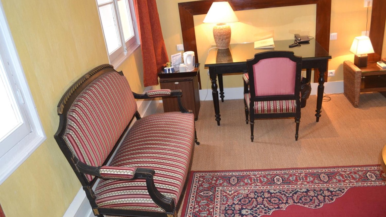 Photo of Bedroom in Libourne