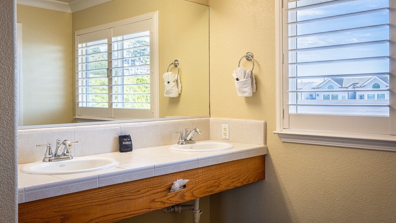 Photo of Bathroom in Cayucos