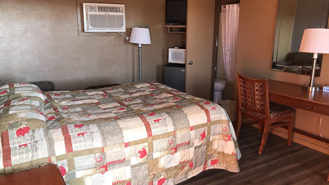 Photo of Bedroom in El Dorado Springs