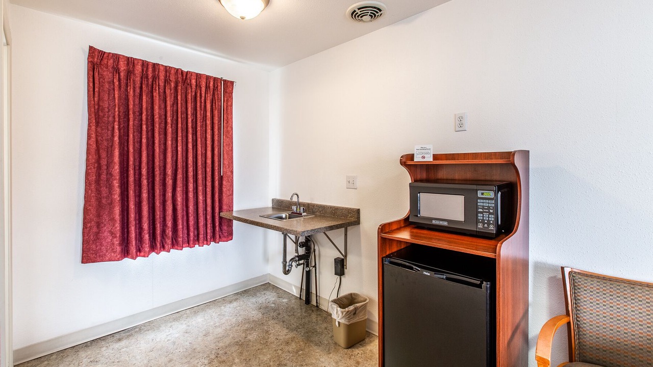 Photo of Bedroom in West Eugene