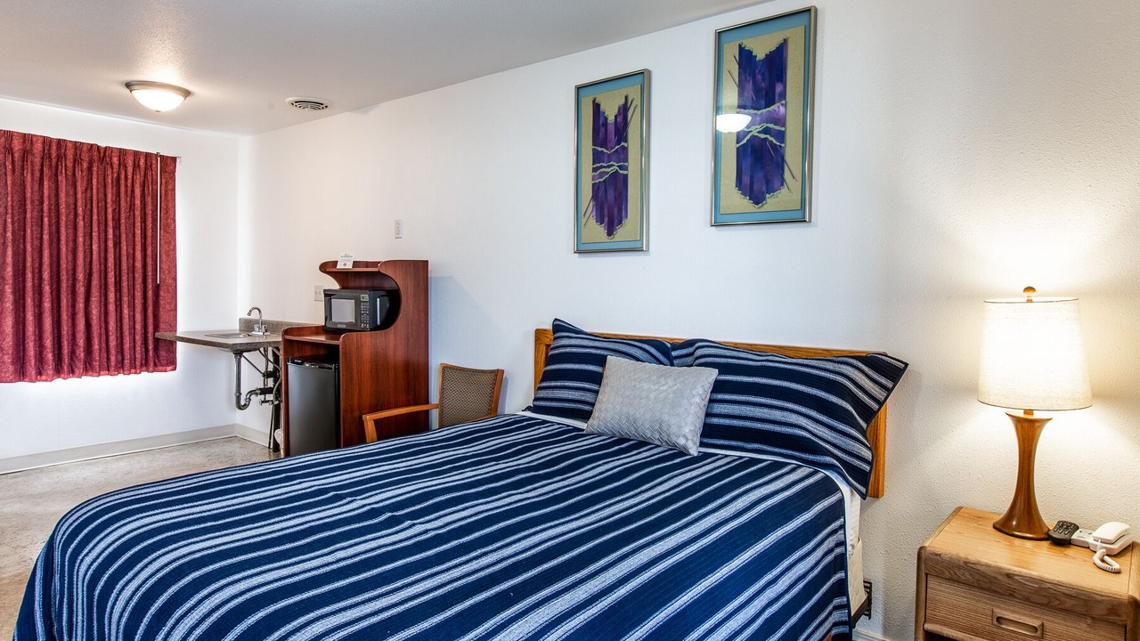 Photo of Bedroom in West Eugene