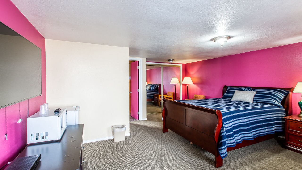 Photo of Bedroom in West Eugene