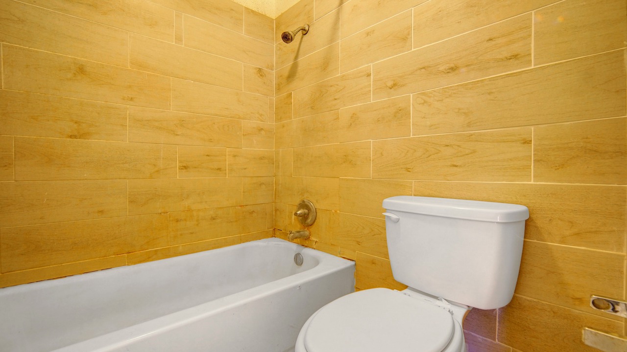 Photo of Bathroom in Flatonia