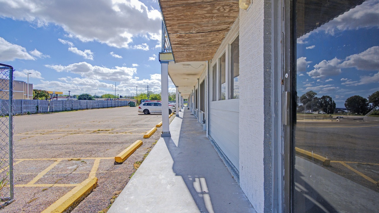 Photo of Outdoor in Flatonia