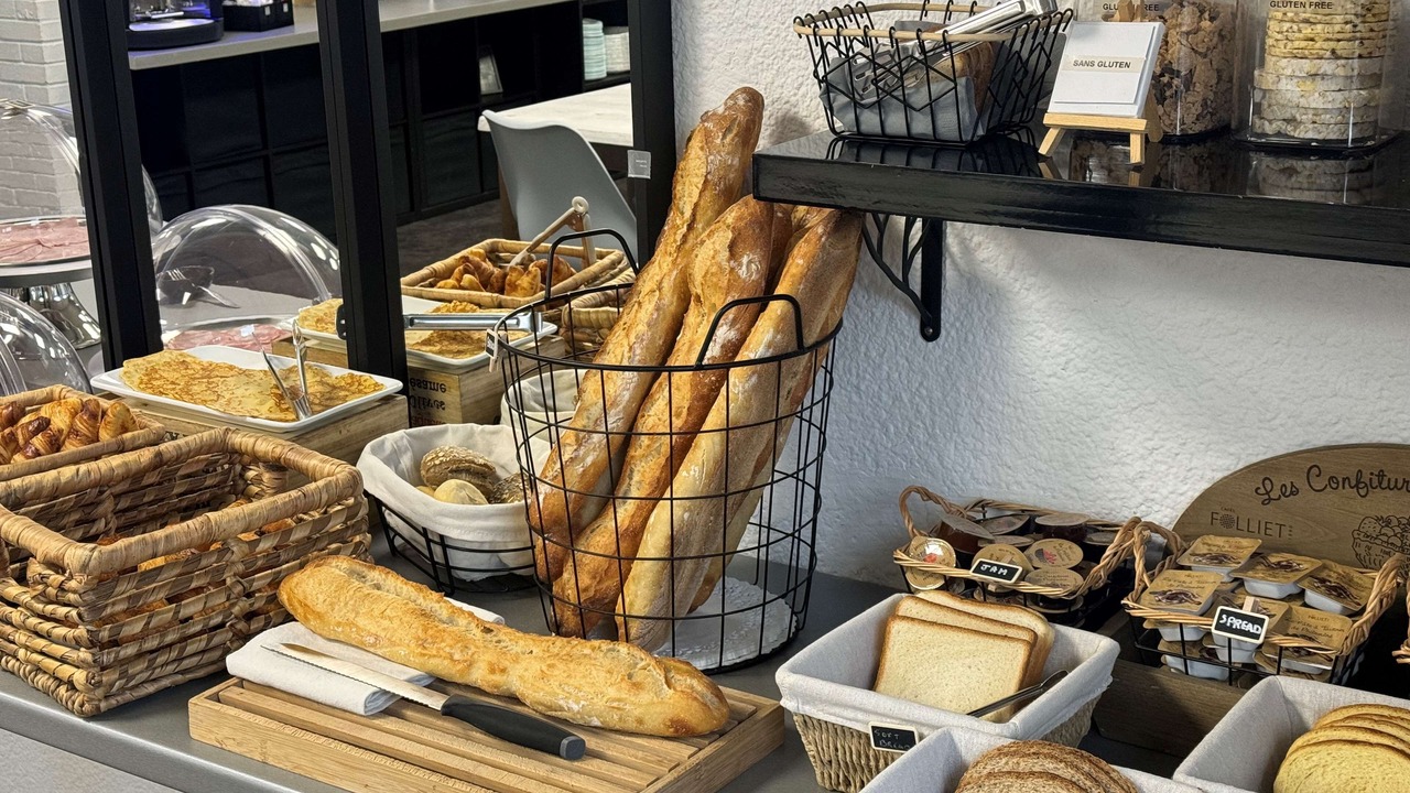 Photo of Others in Epernay