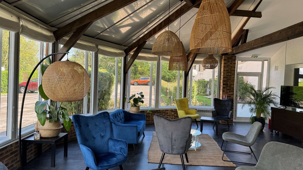 Photo of Others in Epernay