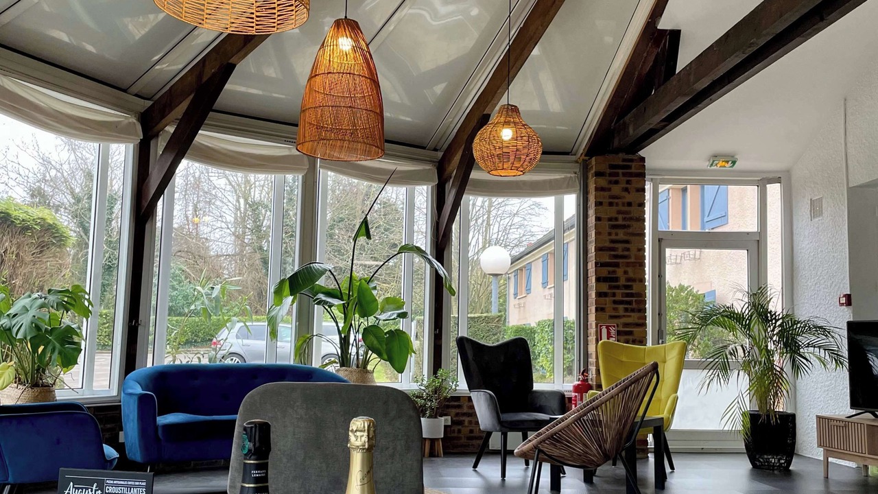 Photo of Others in Epernay