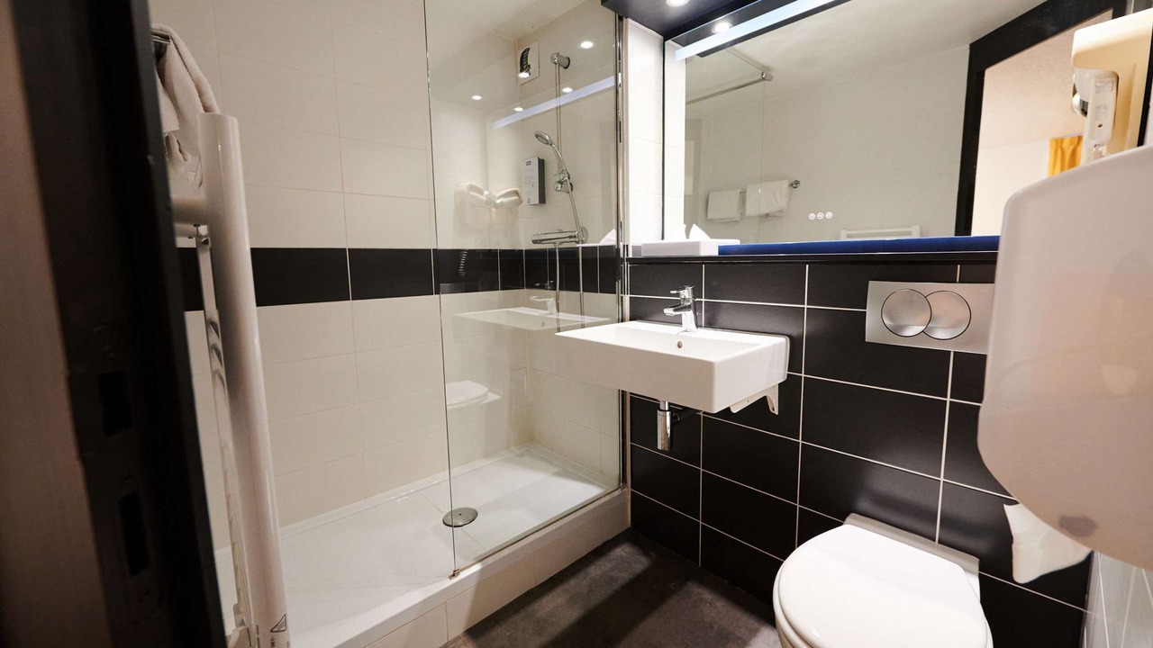 Photo of Others in Laval