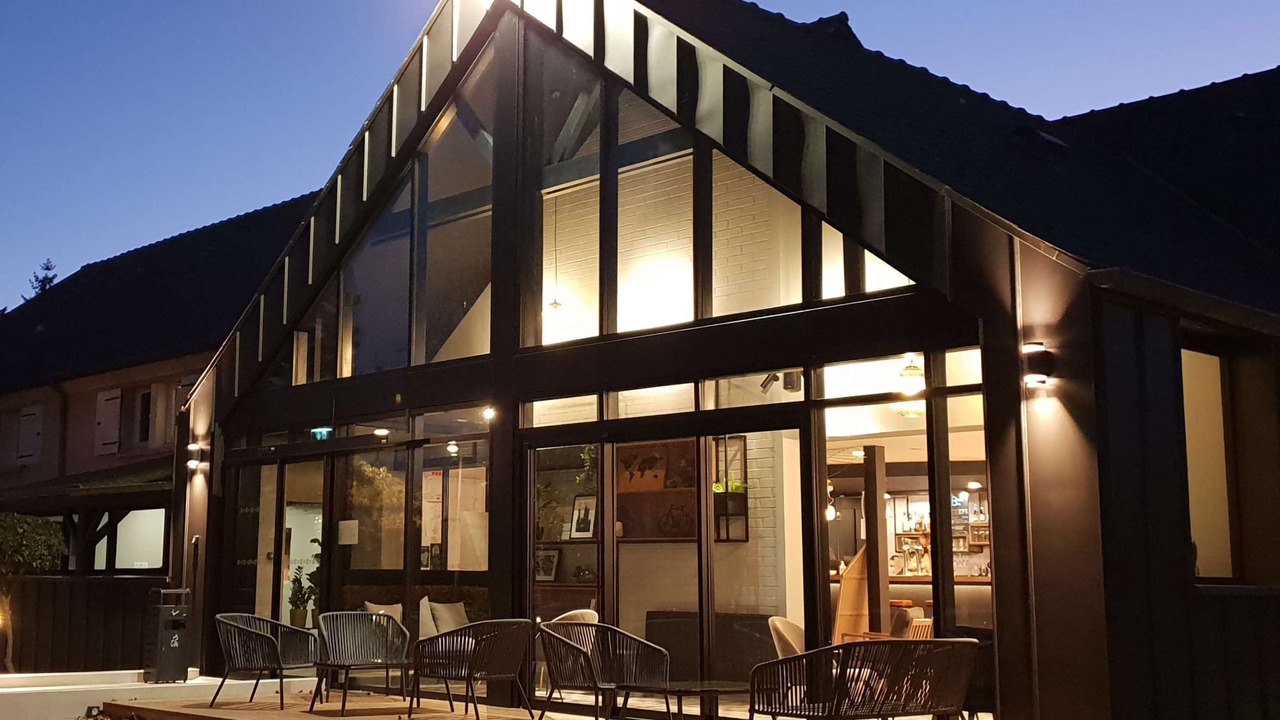 Photo of Outdoor in Laval