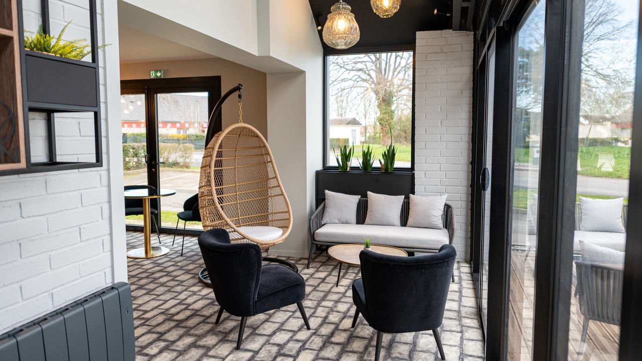 Photo of Livingroom in Laval