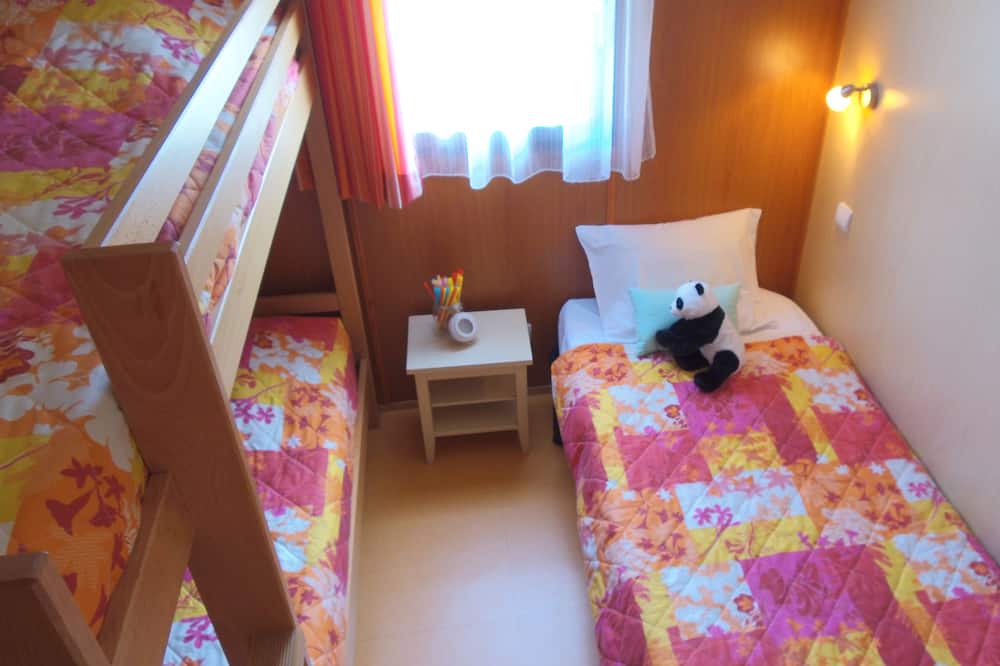 Photo of Bedroom in Chammes