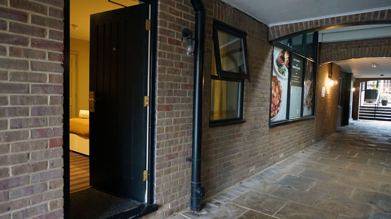 Photo of Bedroom in Berkhamsted