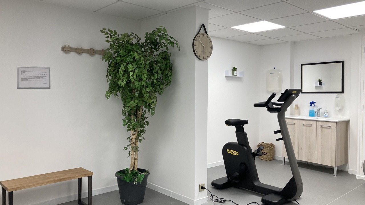 Photo of Others in Mende