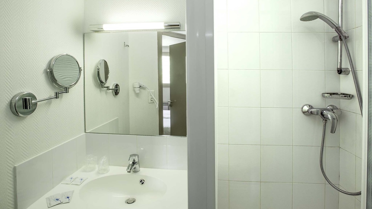 Photo of Others in Mende