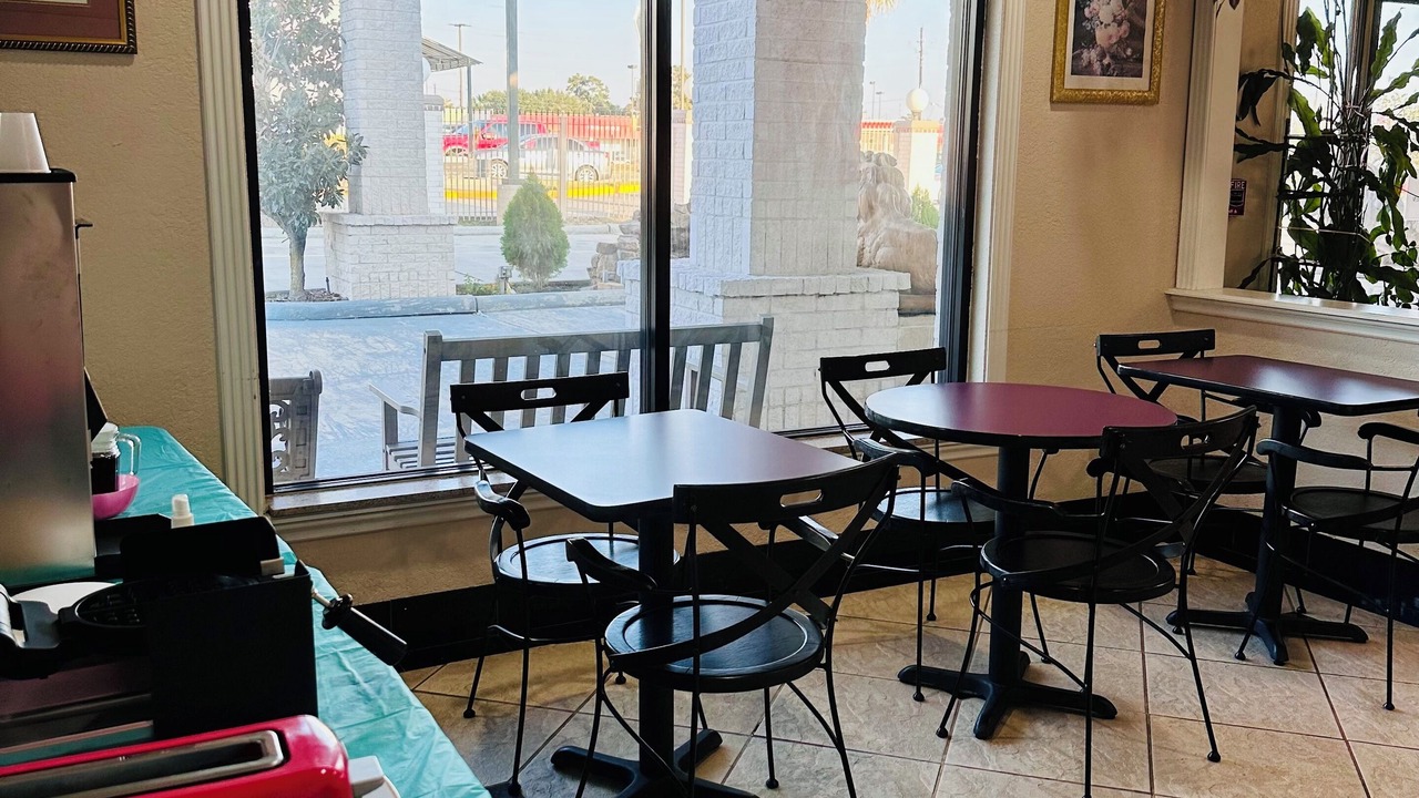 Photo of Others in Magnolia