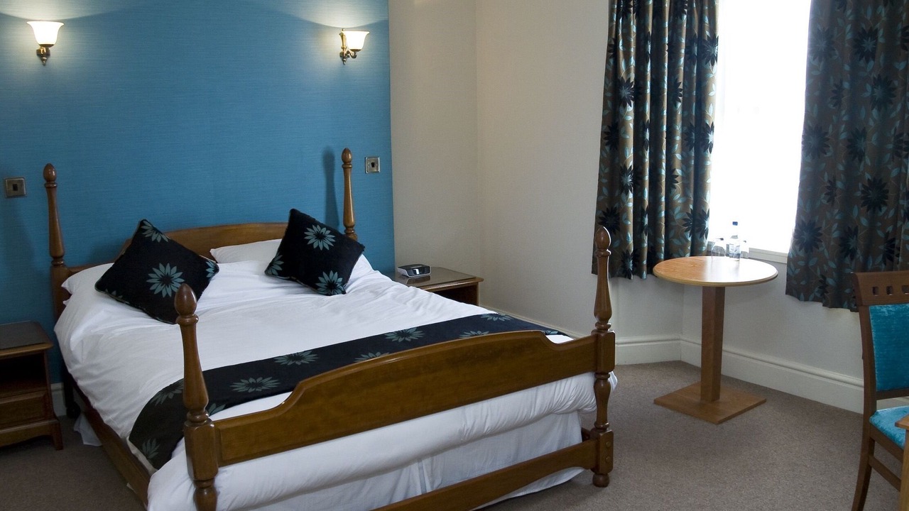 Photo of Bedroom in Galmpton