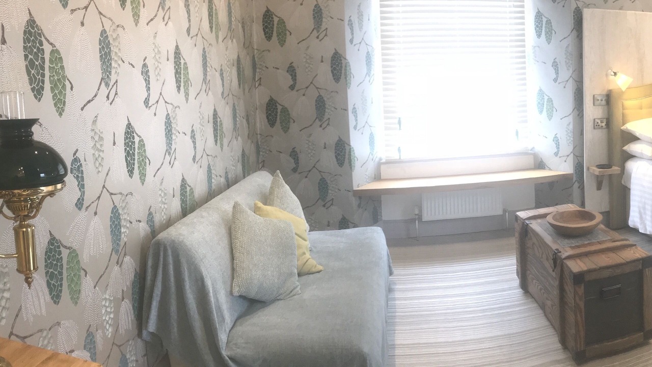 Photo of Others in Galmpton