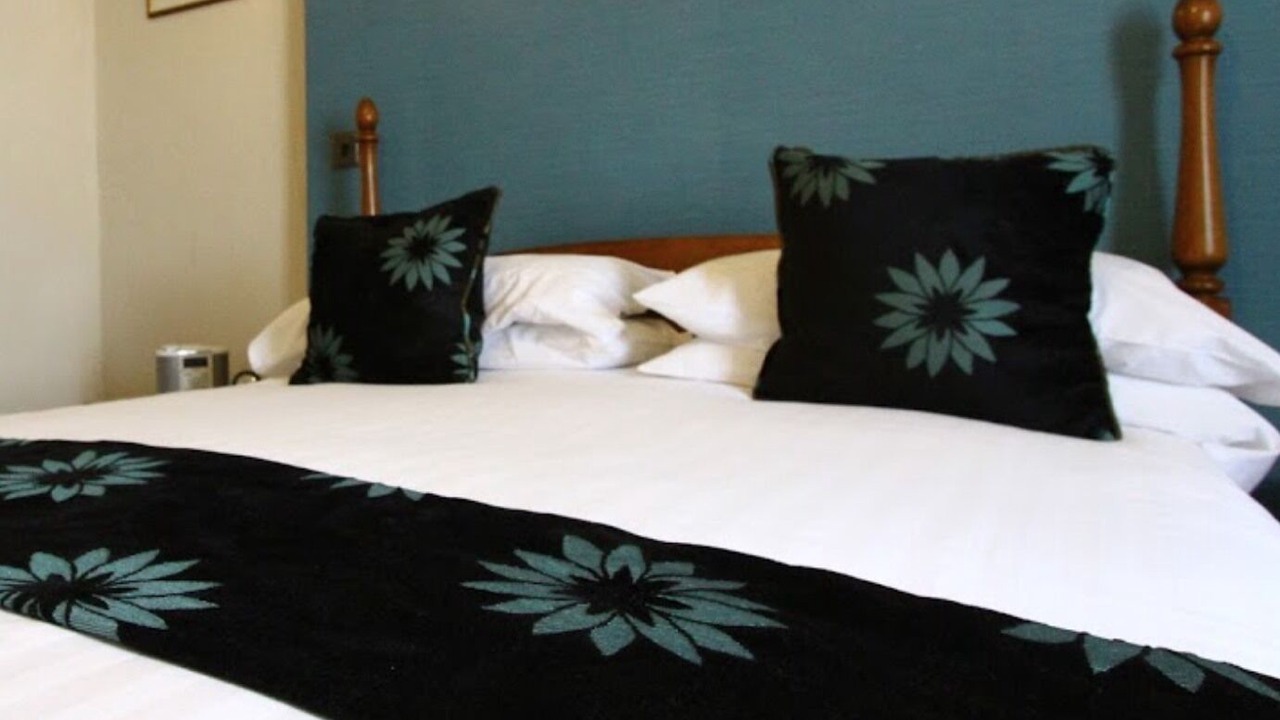 Photo of Bedroom in Galmpton