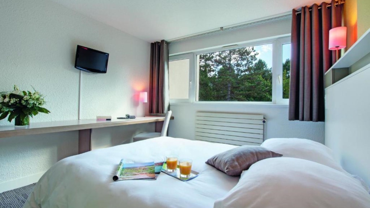 Photo of Bedroom in Dourdan