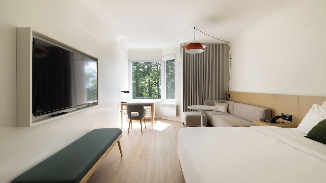 Photo of Bedroom in Saint-Jean-de-Matha
