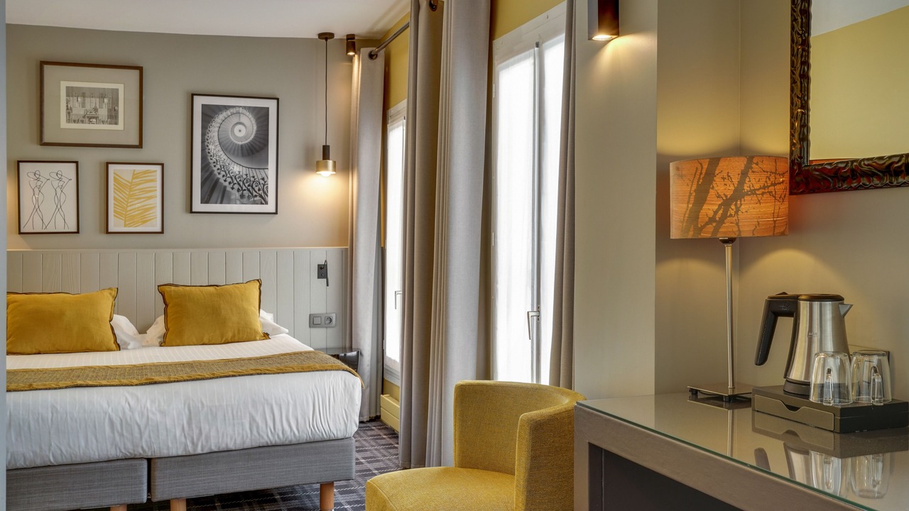 Photo of Bedroom in Passy