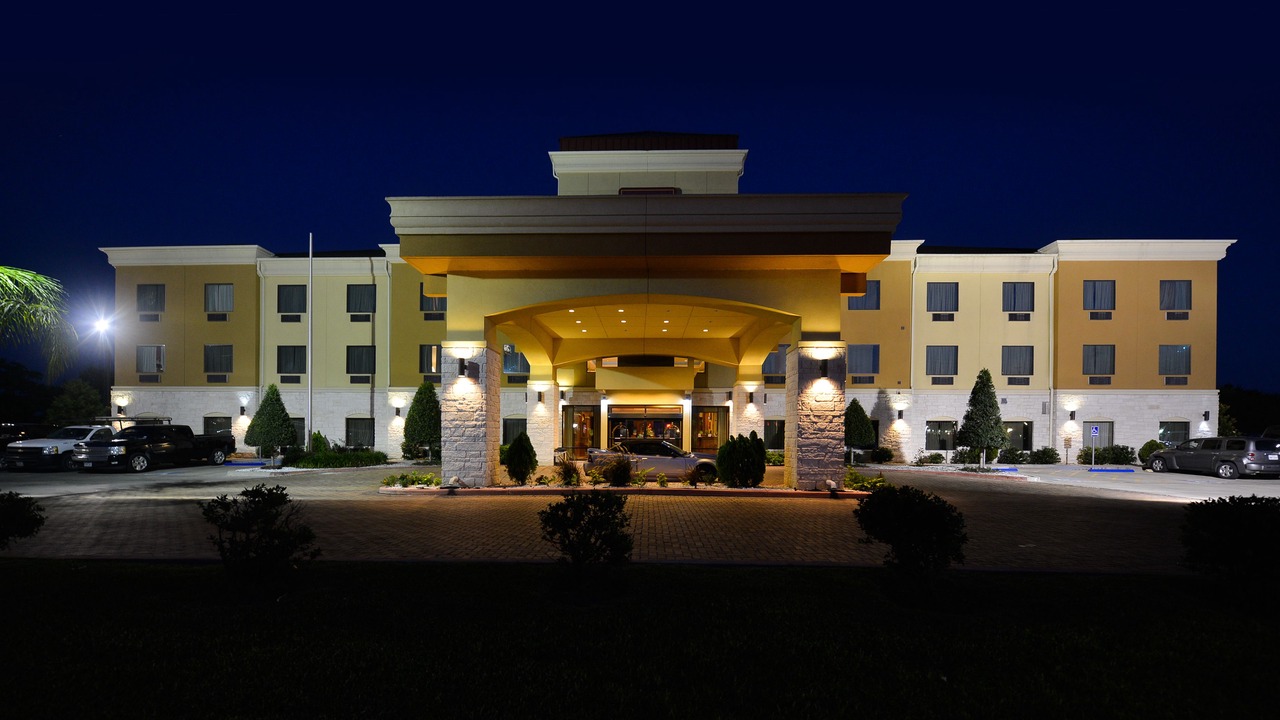Photo of Outdoor in Bay City