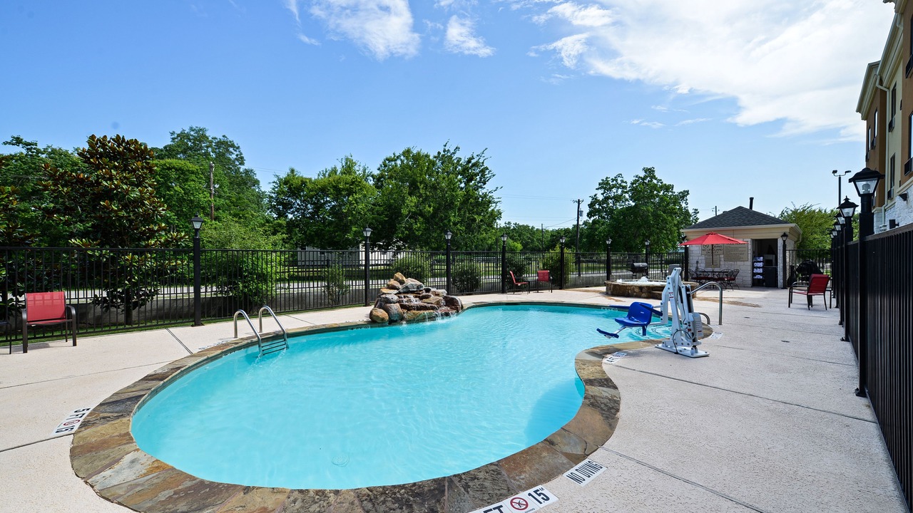 Photo of Outdoor in Bay City
