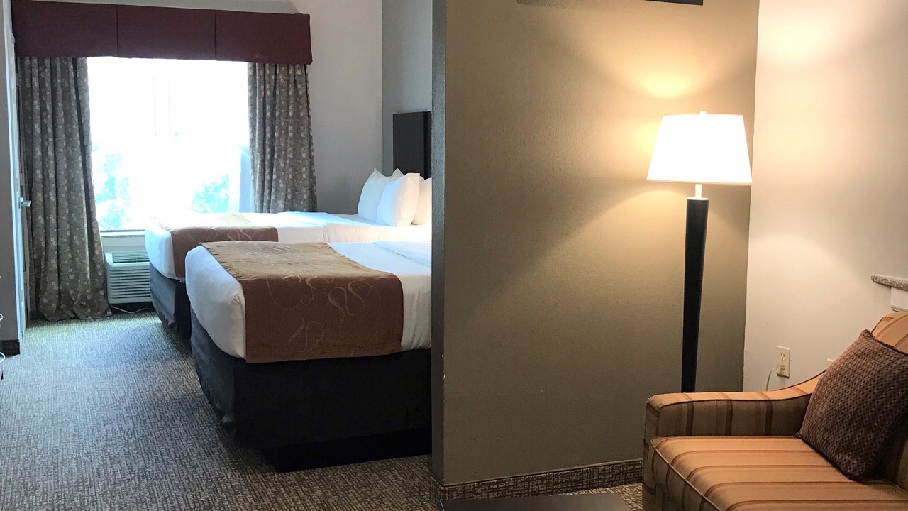 Photo of Bedroom in Bay City